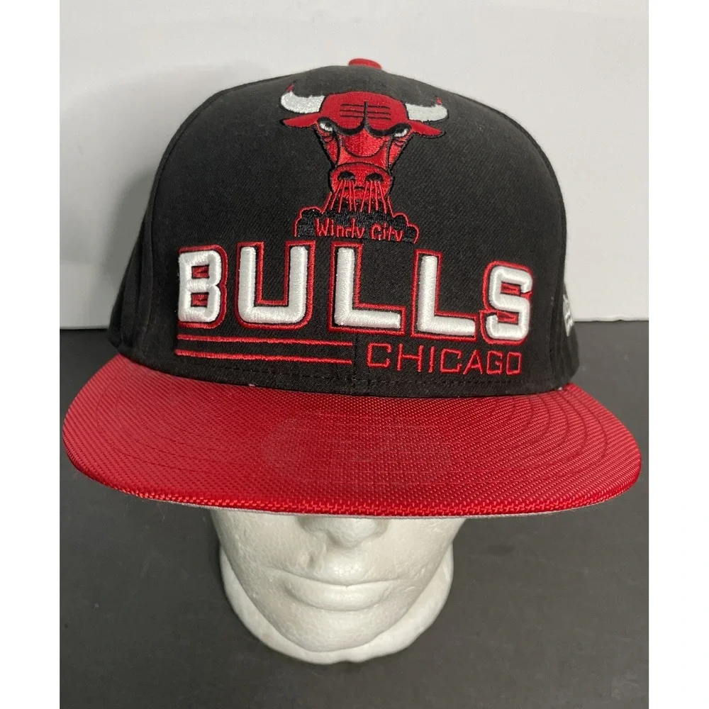 Chicago Bulls Windy City Snapback‎ Embroidered Hat Hardwood New Era 59 Adult 7.5